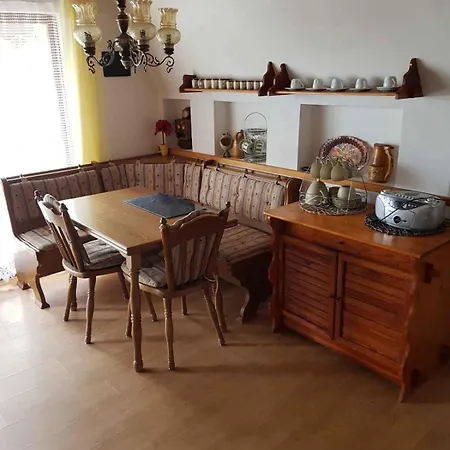 בית נופש Frymburk - Lipno-stausee 1806 Frydava